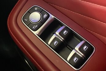 MG MOTOR UK HS, , hi-res