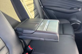 MG MOTOR UK HS, , hi-res