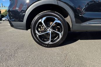 MG MOTOR UK HS, , hi-res