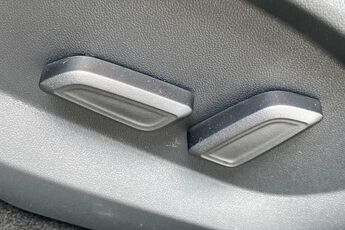 MG MOTOR UK HS, , hi-res