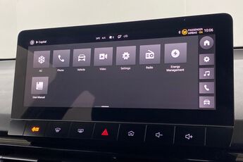 MG MOTOR UK MG4, , hi-res