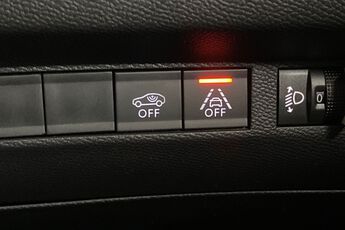 PEUGEOT 208, , hi-res