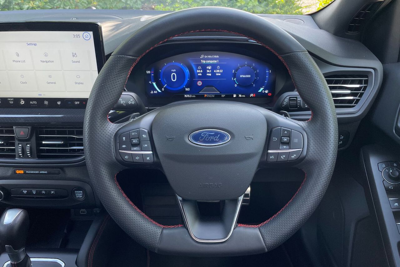 FORD FOCUS, , hi-res