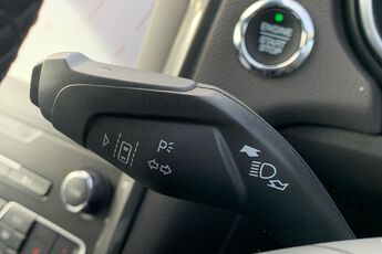 FORD MONDEO, , hi-res