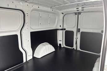 MAXUS DELIVER 5, , hi-res