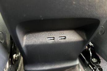 MG MOTOR UK HS, , hi-res