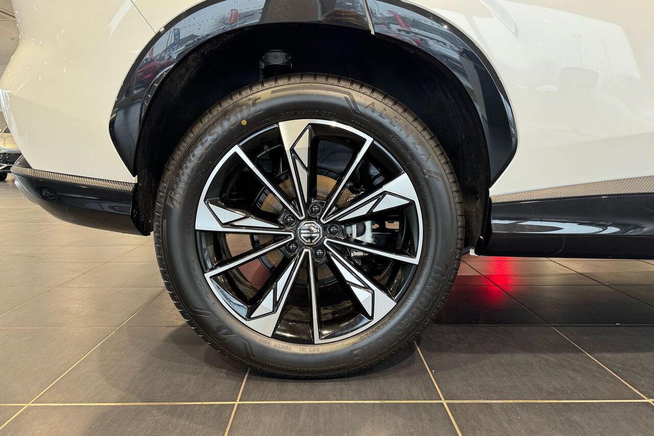 MG MOTOR UK HS, , hi-res