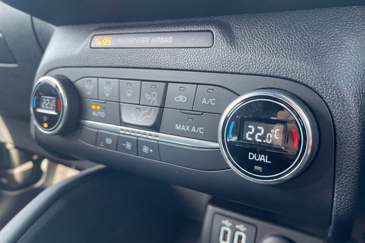 FORD KUGA, , hi-res