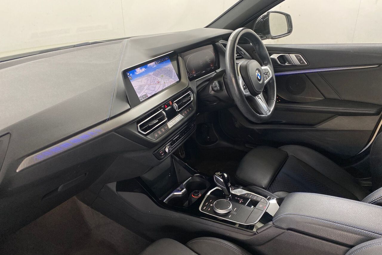 BMW 1 SERIES, , hi-res