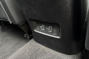MG MOTOR UK HS, , hi-res