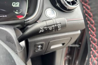 MG MOTOR UK HS, , hi-res