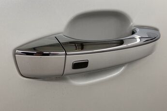MG MOTOR UK HS, , hi-res
