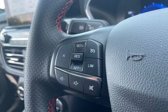 FORD KUGA, , hi-res