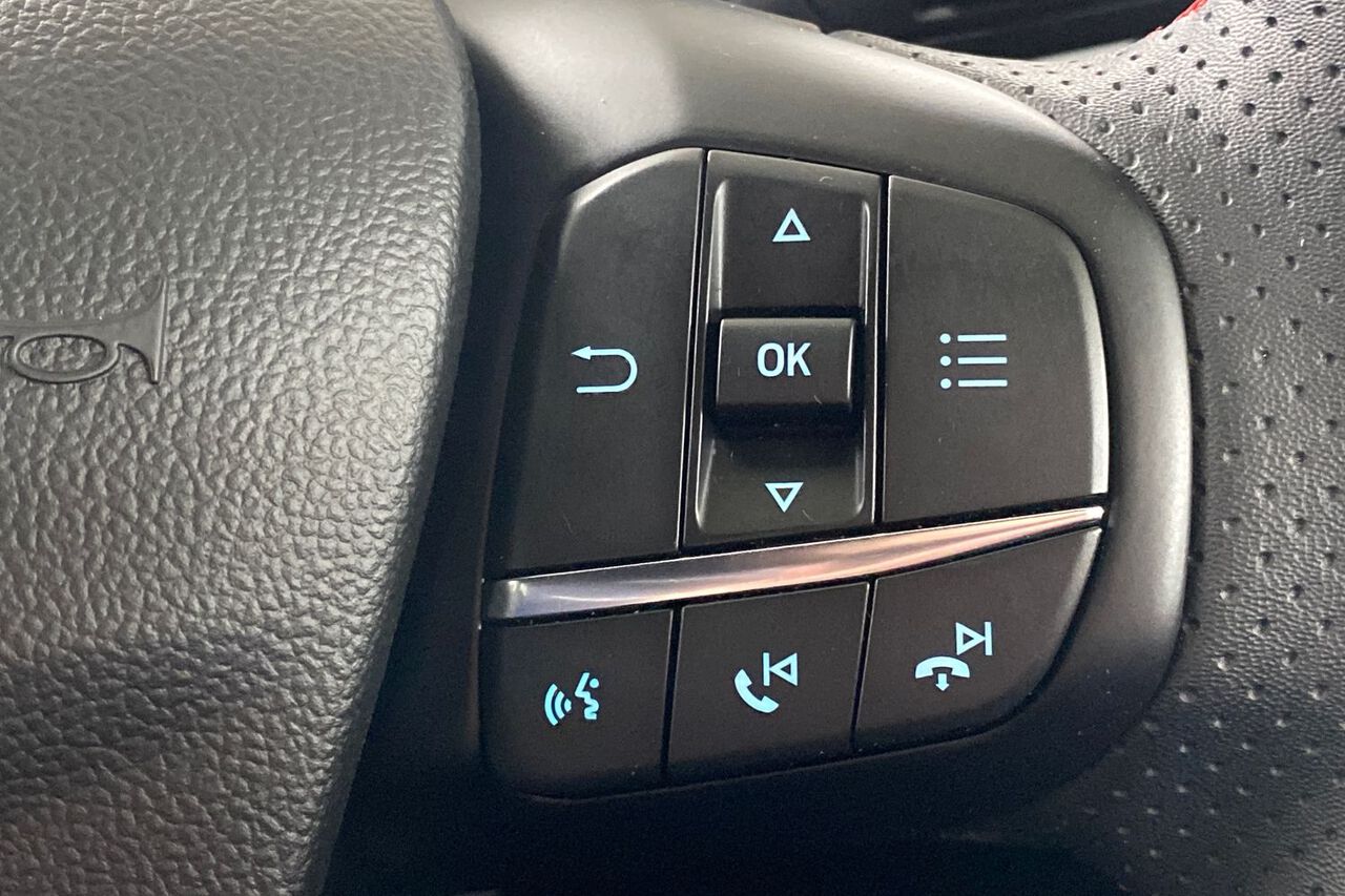 FORD FOCUS, , hi-res