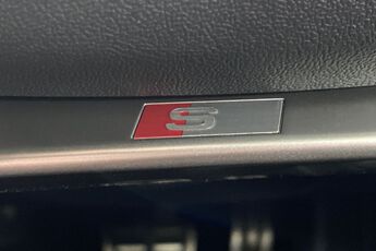AUDI Q4, , hi-res