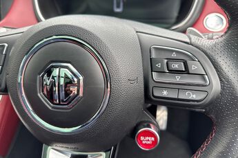 MG MOTOR UK HS, , hi-res