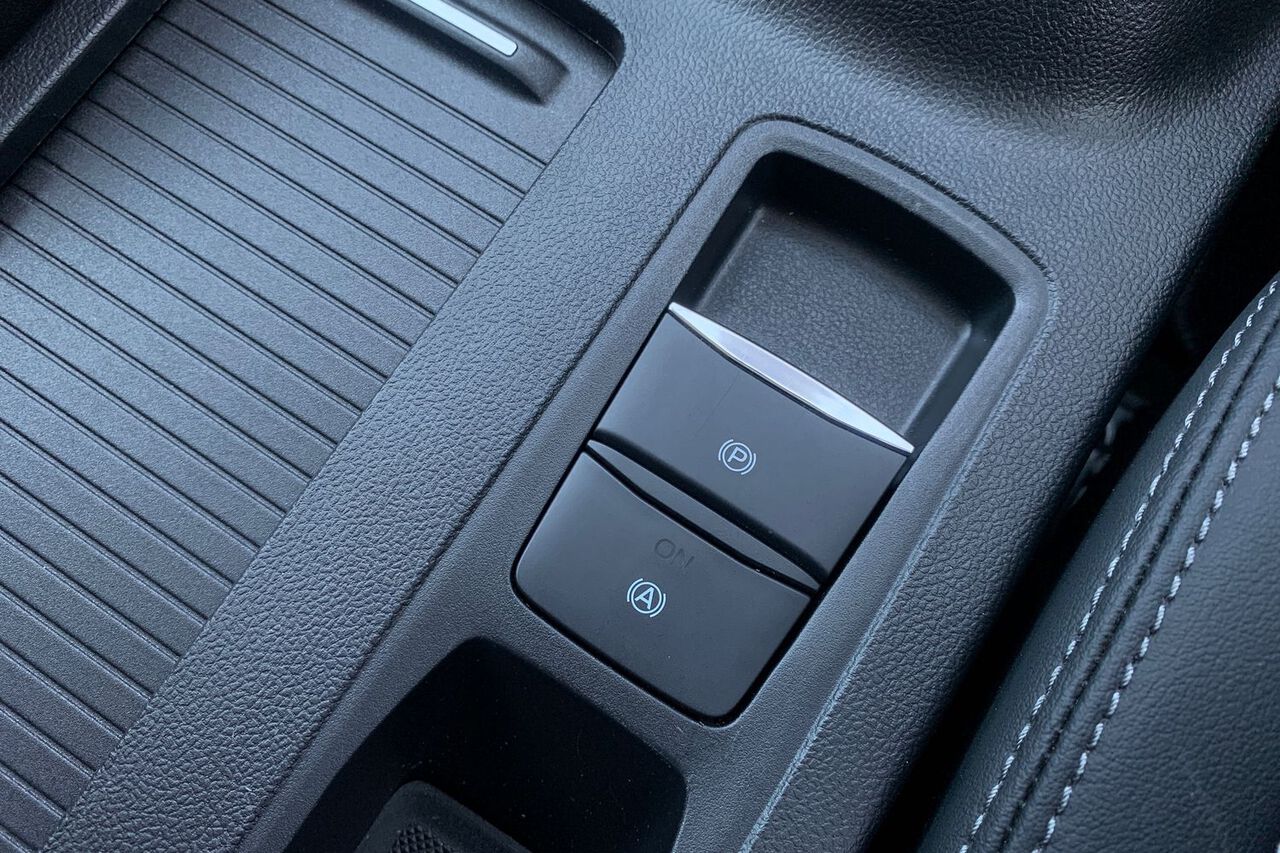 FORD FOCUS, , hi-res