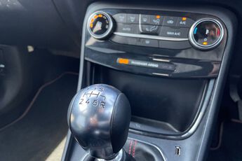 FORD PUMA, , hi-res