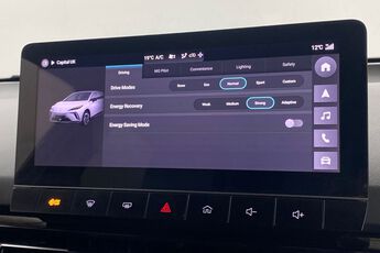 MG MOTOR UK MG4, , hi-res