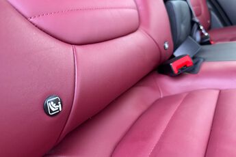 MG MOTOR UK HS, , hi-res