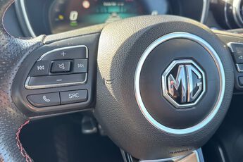 MG MOTOR UK HS, , hi-res