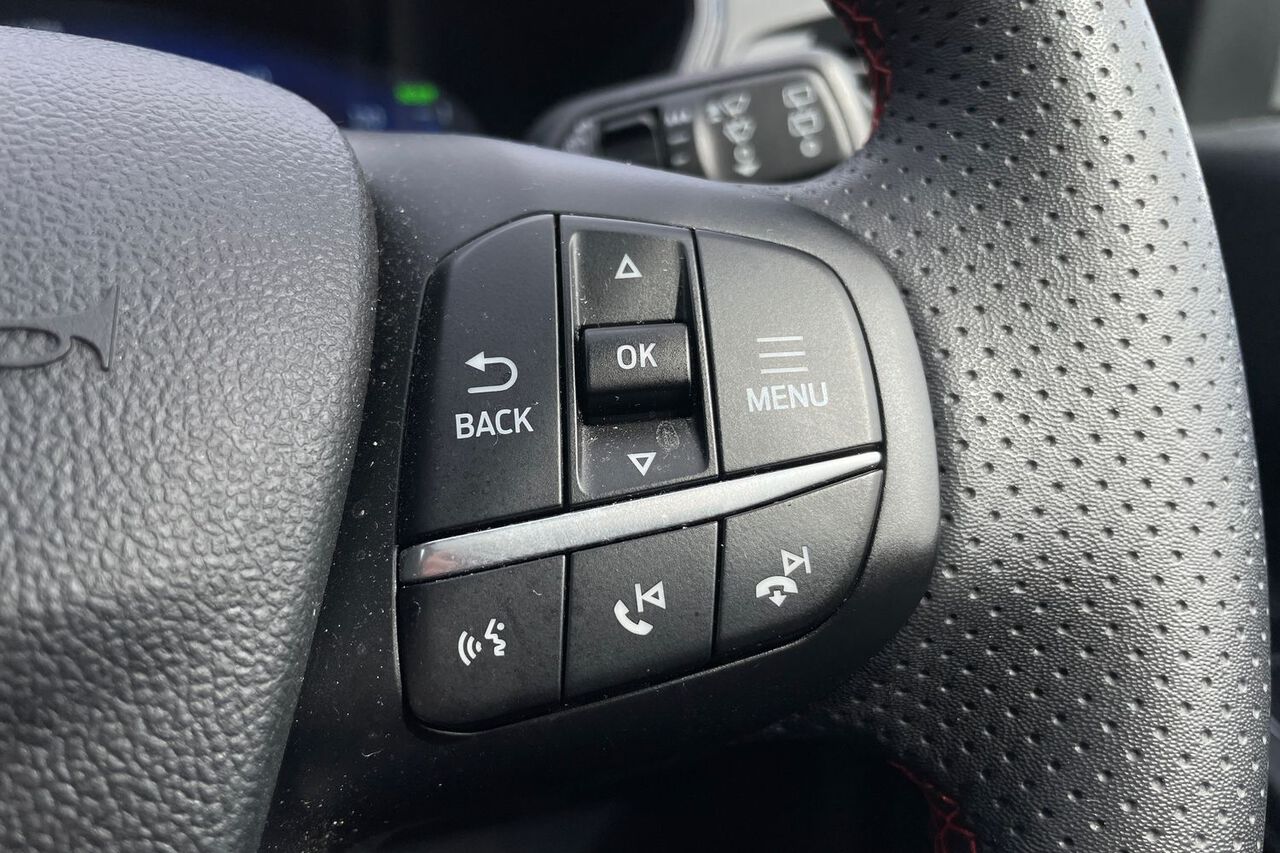 FORD KUGA, , hi-res