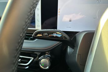 MG MOTOR UK HS, , hi-res