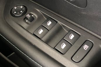 PEUGEOT 208, , hi-res