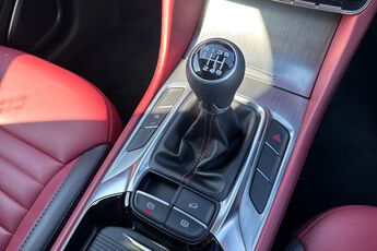 MG MOTOR UK HS, , hi-res