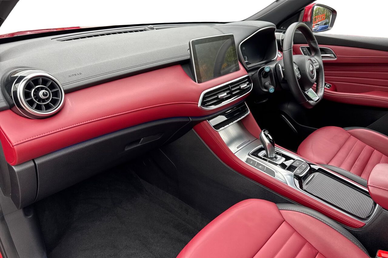 MG MOTOR UK HS, , hi-res