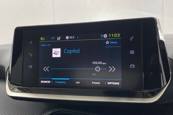 PEUGEOT 208, , hi-res