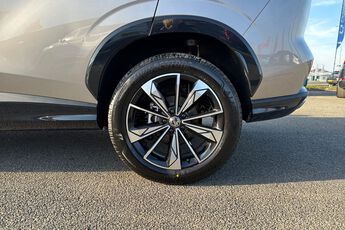 MG MOTOR UK HS, , hi-res