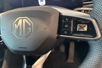 MG MOTOR UK HS, , hi-res
