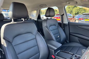MG MOTOR UK HS, , hi-res