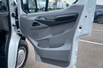 MAXUS DELIVER 9, , hi-res