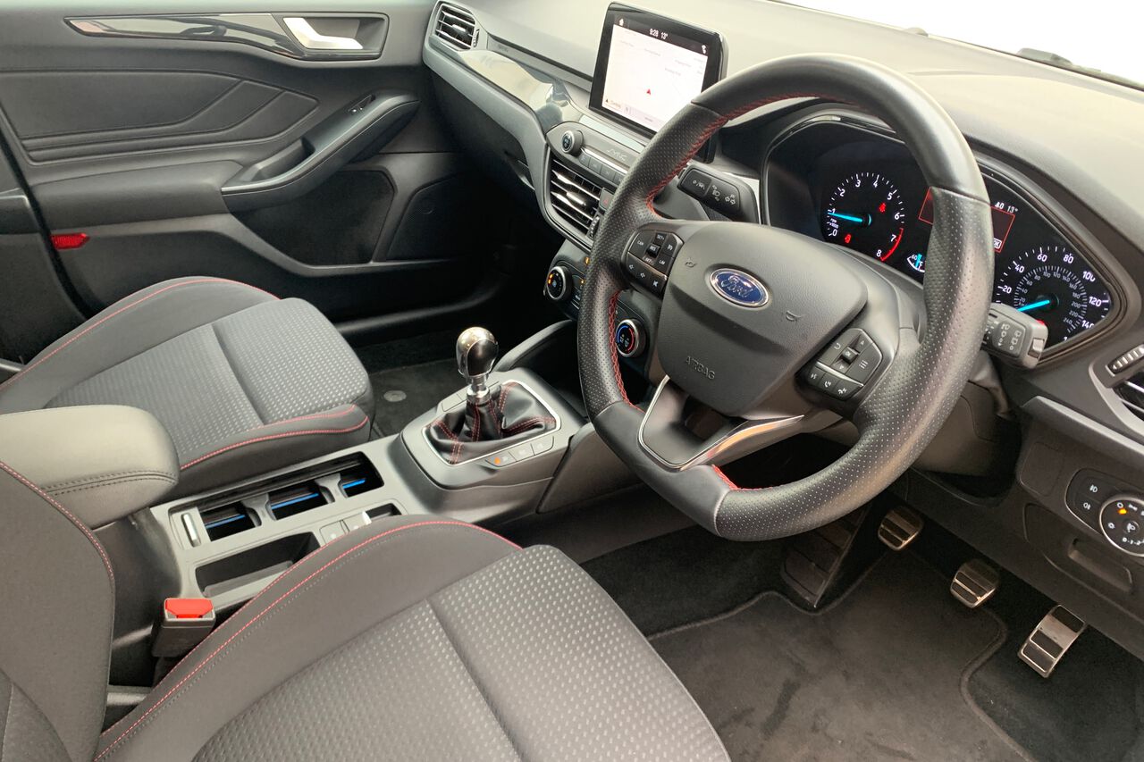 FORD FOCUS, , hi-res