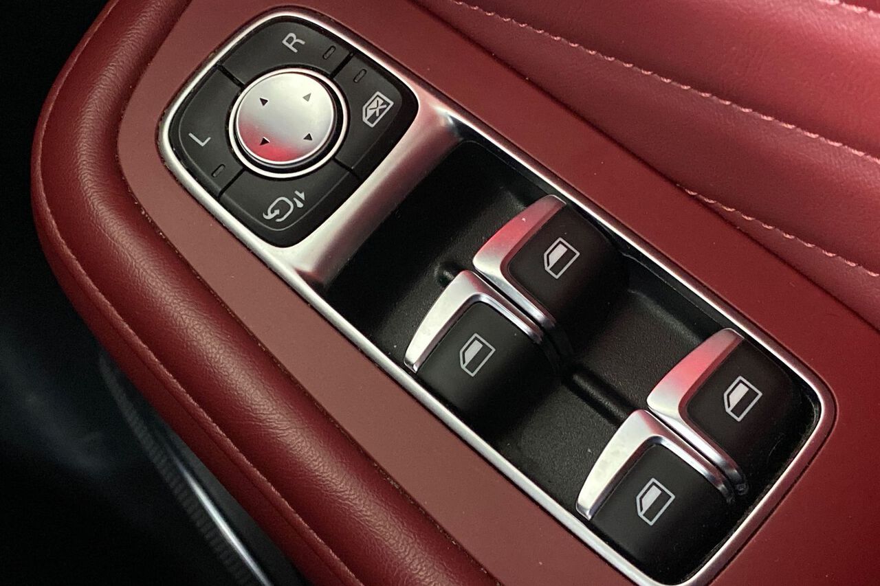MG MOTOR UK HS, , hi-res