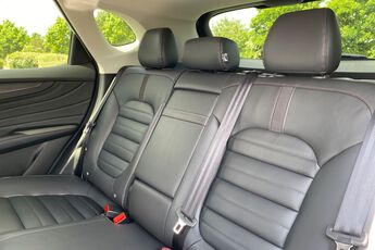 MG MOTOR UK HS, , hi-res
