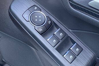 FORD KUGA, , hi-res