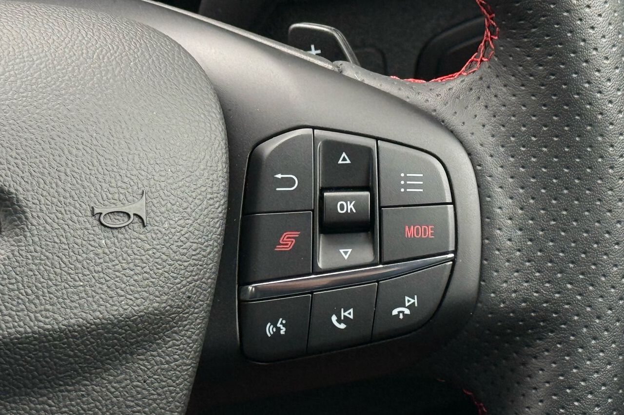 FORD FOCUS, , hi-res