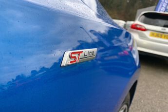 FORD FOCUS, , hi-res