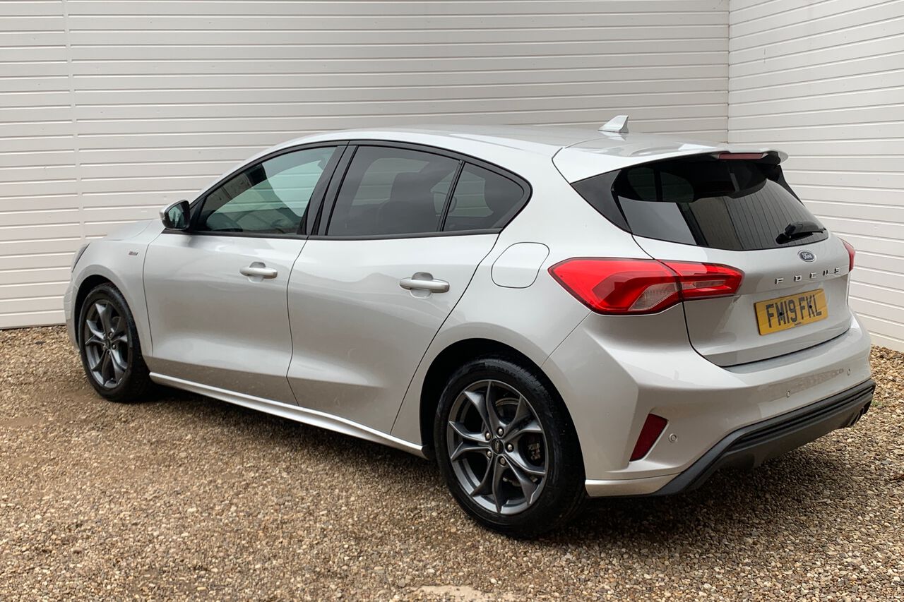 FORD FOCUS, , hi-res