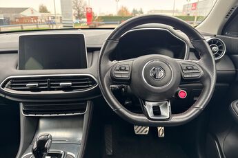 MG MOTOR UK HS, , hi-res