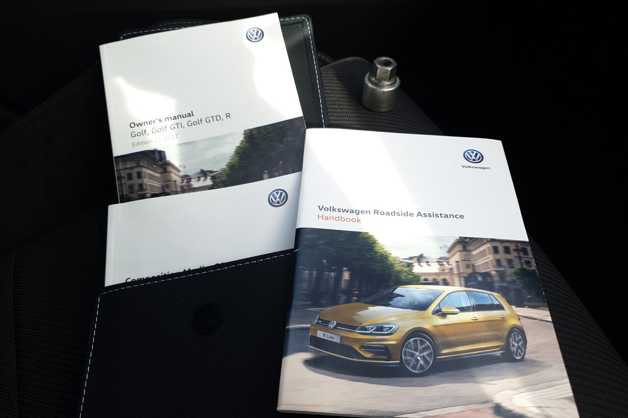 VOLKSWAGEN GOLF, , hi-res