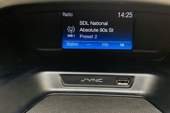 FORD KUGA, , hi-res