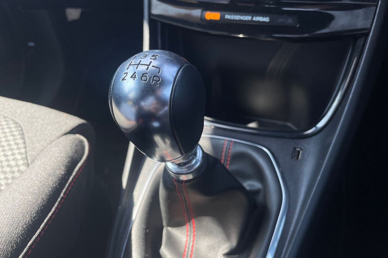 FORD PUMA, , hi-res