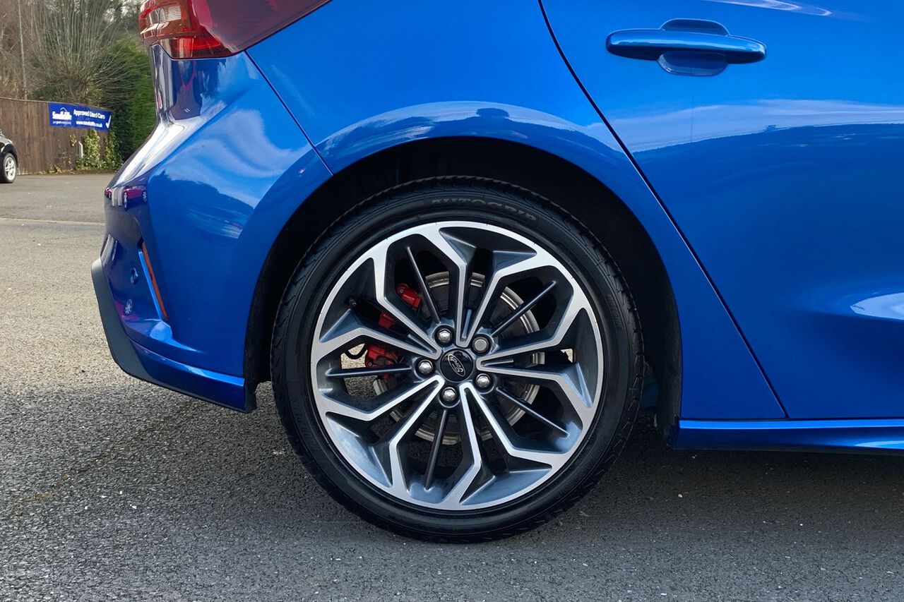 FORD FOCUS, , hi-res