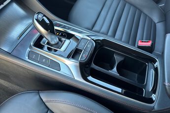 MG MOTOR UK HS, , hi-res