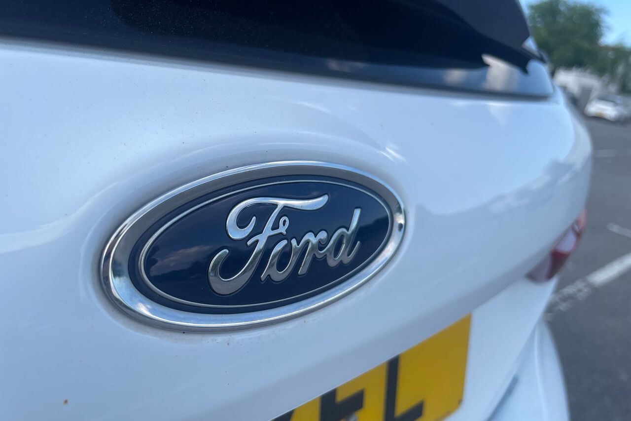 FORD FIESTA, , hi-res