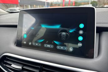 MG MOTOR UK HS, , hi-res